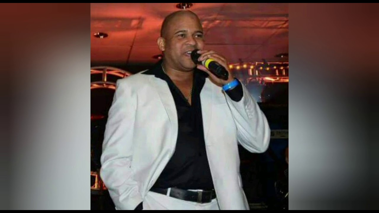 Gibi Doran ft Qsign Live  ( Den Bo Hofi ) Live