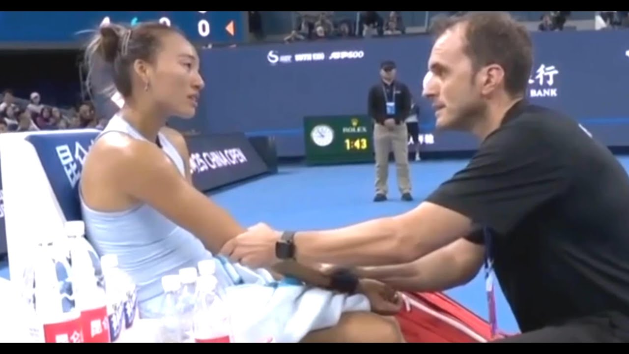 QINWEN ZHENG IN SEVERE PAIN VS LINDA NOSKOV&Aacute; | CHINA OPEN SEPTEMBER 29, 2025