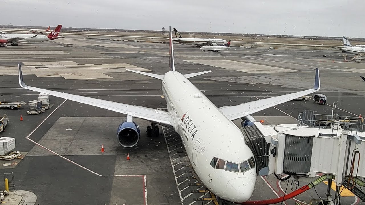 Spotting at JFK on a grey late winter day!