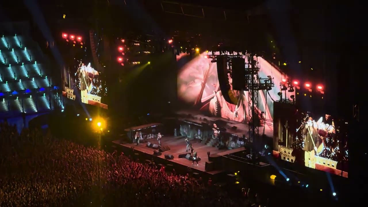 Iron Maiden - Aces High (LIVE Madrid 2025 Estadio Riyadh Air Metropolitano)