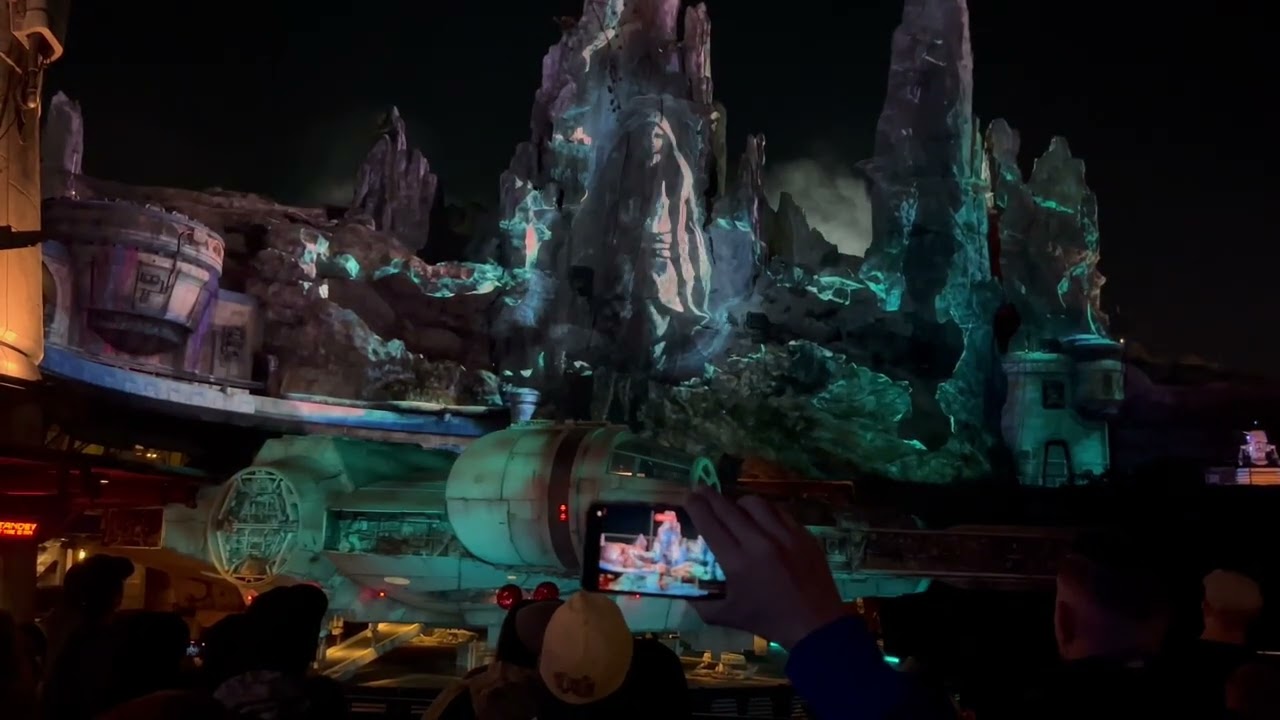 Shadows of Memory: A Skywalker Saga Full  Show at Disneyland POV
