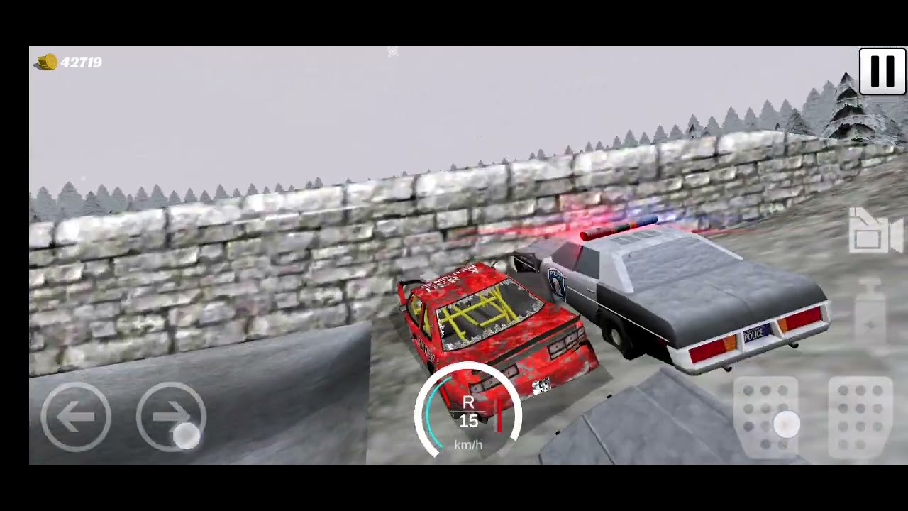 Police car chasing Lightning Mcqueen!! 