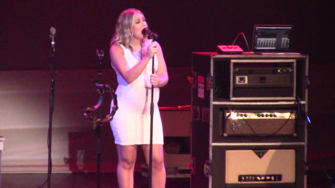 2023 07 29 Maddie & Tae - Strangers