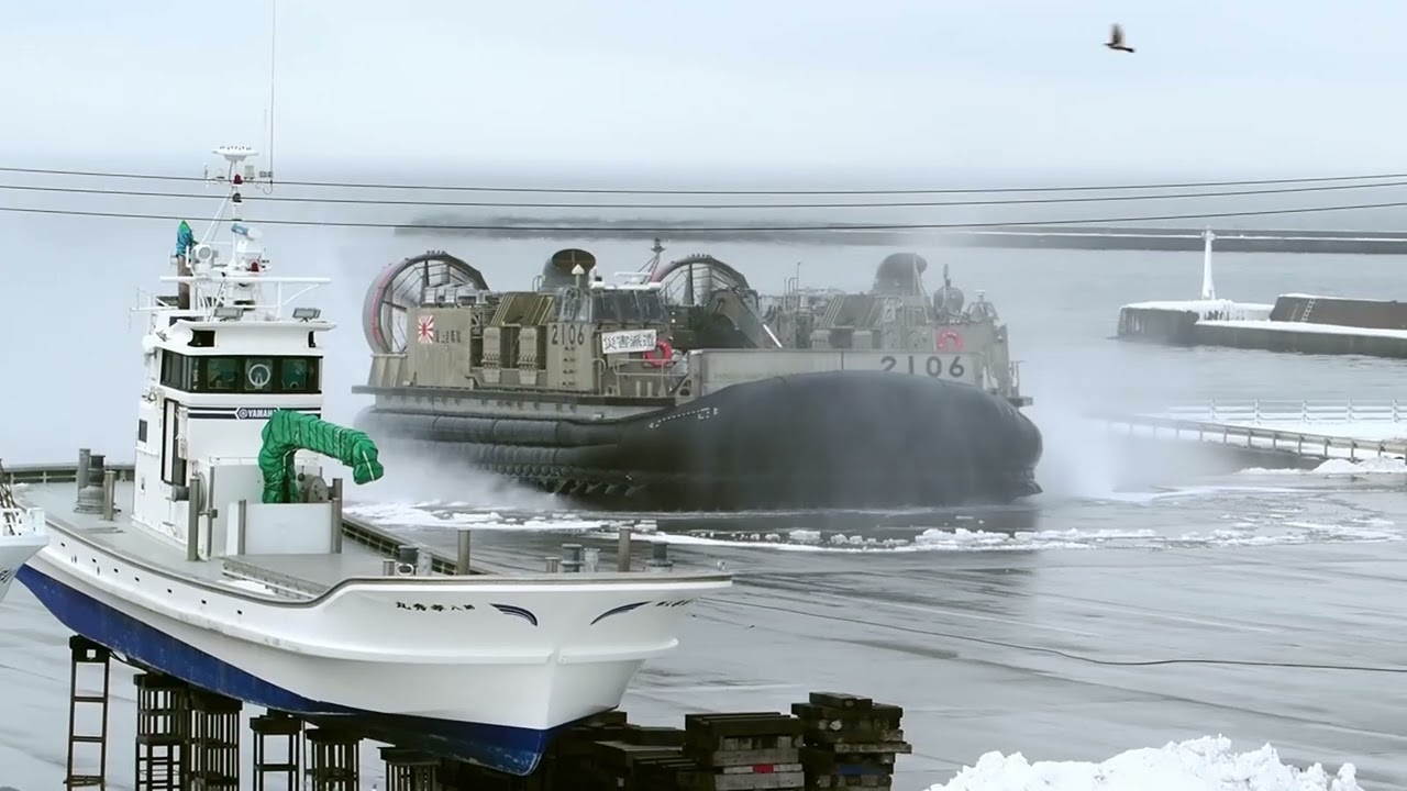 エアクッション艇（LCAC）