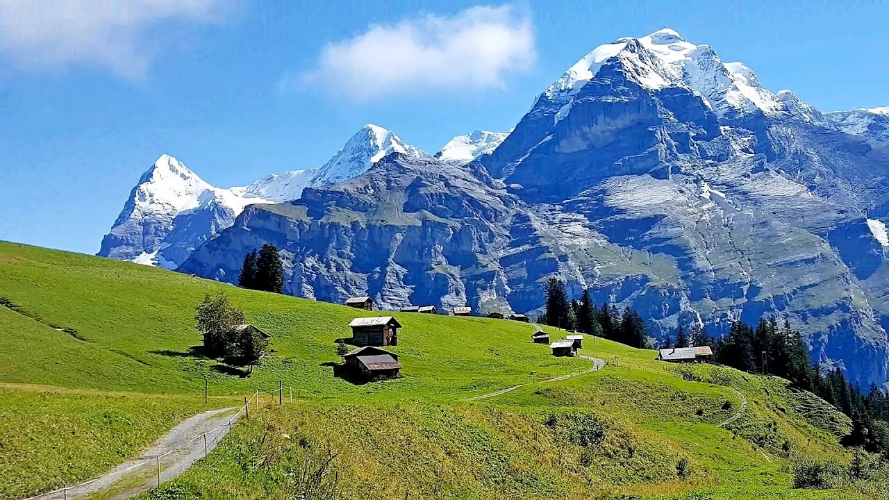 LAUTERBRUNNEN (Switzerland) - stunning view (by DRONE). A must-see video!