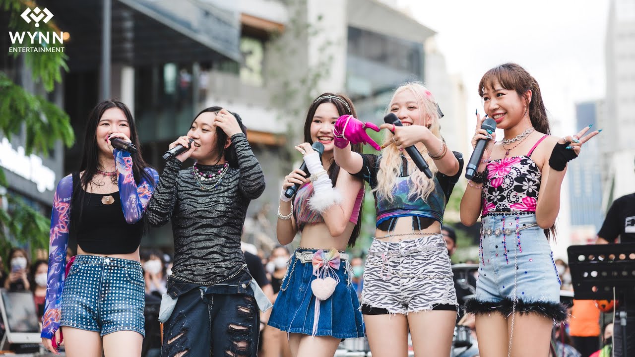 ภาวะโลก LUV + Medley Four-Mod | RedSpin LIVE @ Siam Square Walking Street