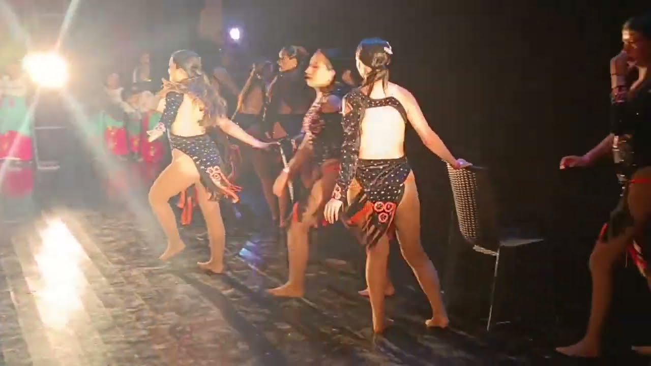 Djemb&eacute; Ladies de Djemb&eacute; Dance Studio en la competencia Infinity Dance coreograf&iacute;a Bachata comtempo