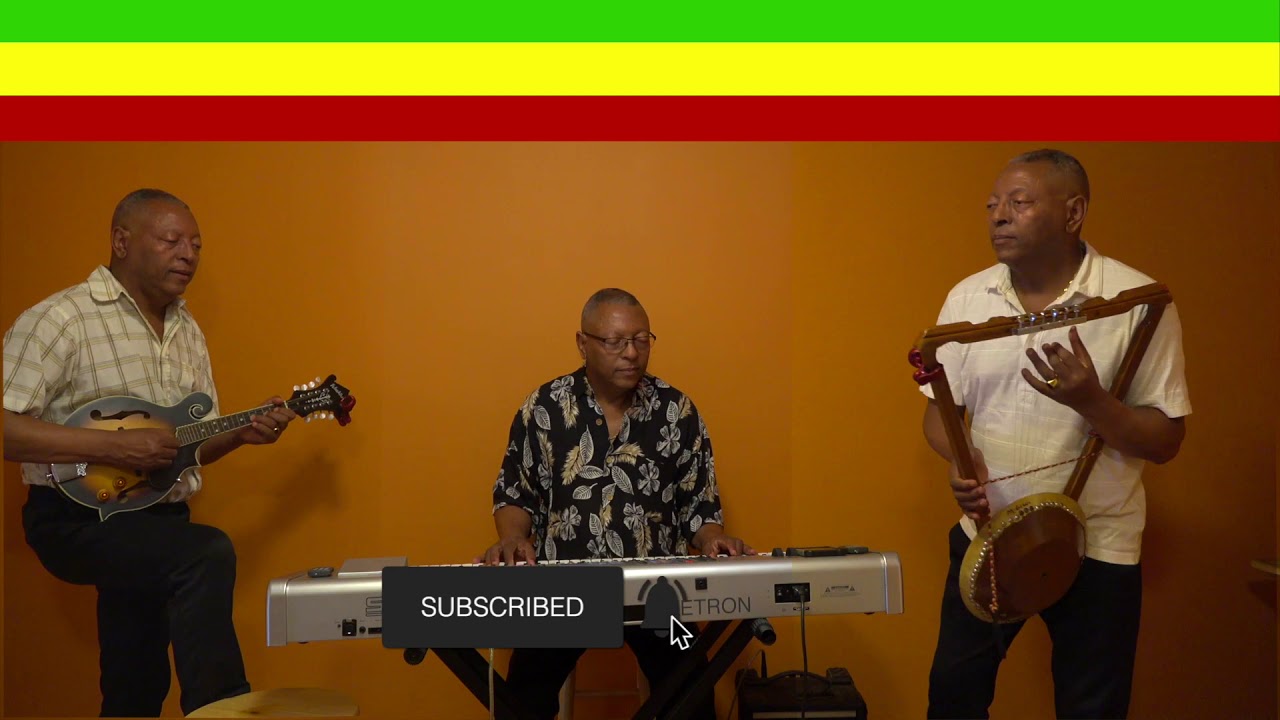 EYOUAT SITNAFIKEGNE አዩት ስትናፍቀኝ  KIRAR WITH MANDOLIN