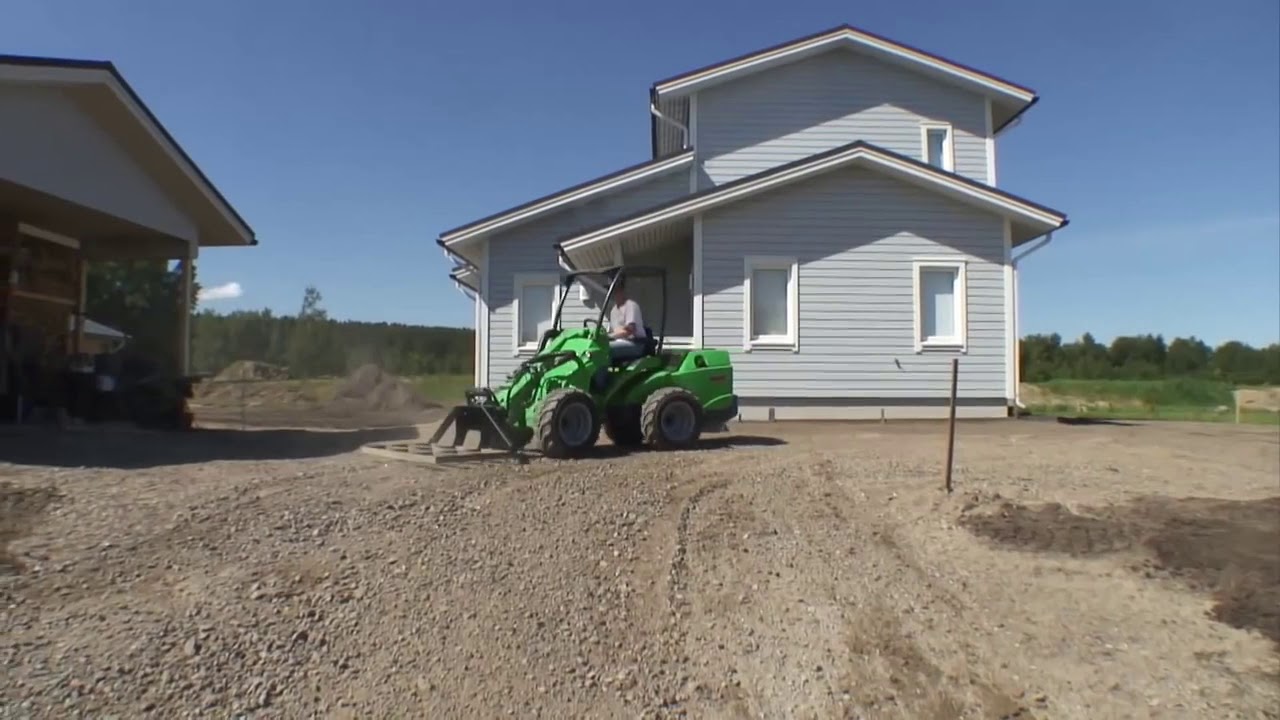 Avant Loader Hydraulic Tilt Adapter