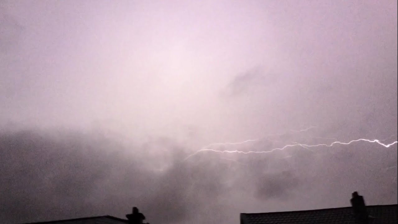 Orage modéré nocturne le jeudi 5 septembre 2024 vers 21h45 / Moselle