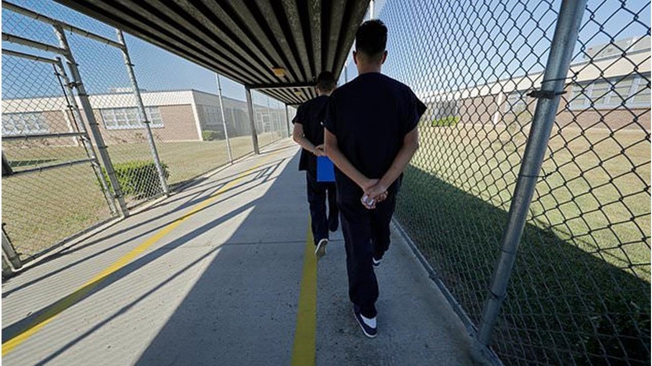 Breaking News - Louisiana becomes new hub in immigrant detention under Trump