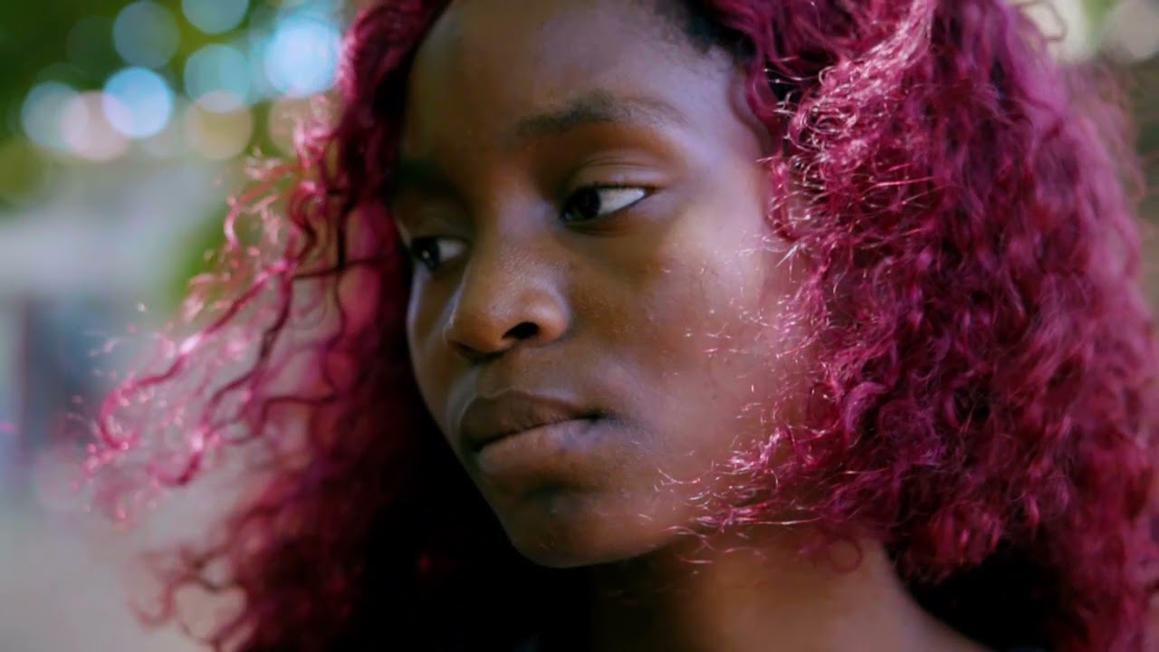 Mutola ft Luísa _ a xitirhe ukatine 