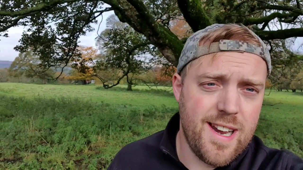 Metal Detecting Stunning Georgian Manor Estate Grounds | Looking For Gold