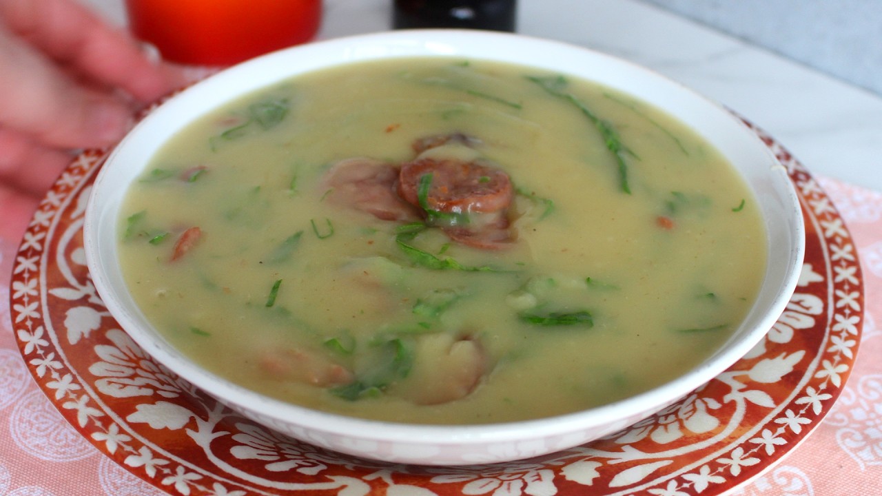 CALDO VERDE FÁCIL DE FAZER - RECEITAS QUE AMO