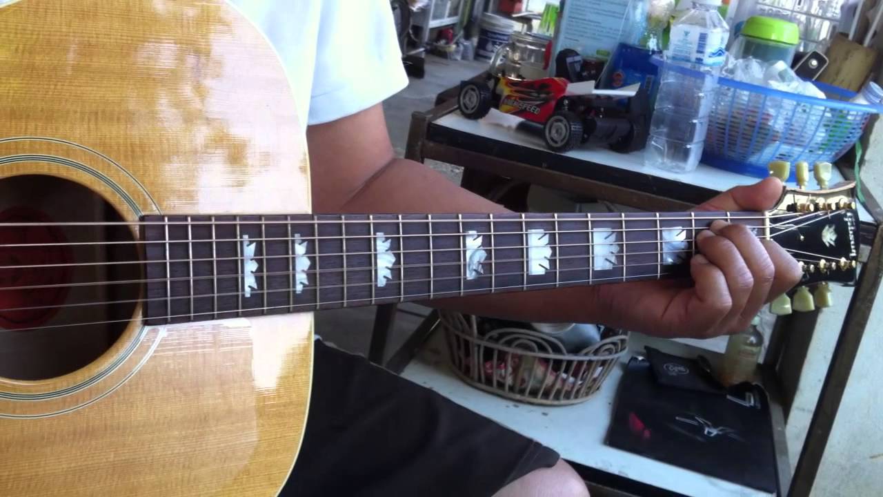 GIBSON J-100 XTARA