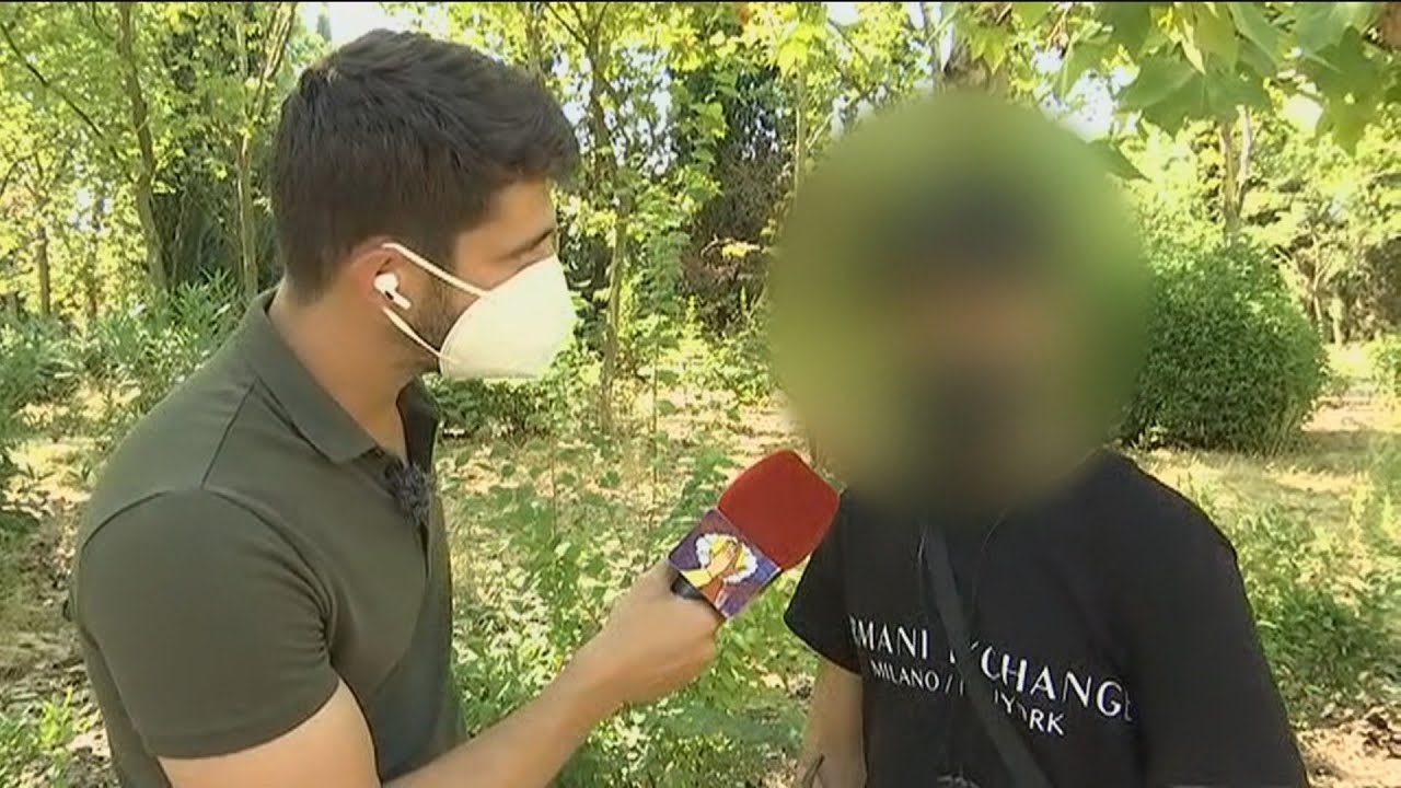 Entrevistamos al amigo con el que Isaac hablaba cuando le apuñalaron: 