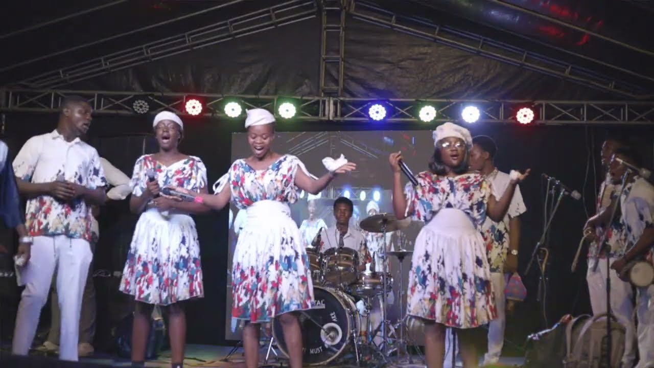 VOJ presentCRATITUDE OF PRAISEG.O.P. 2.0LIVE IN CONCERT