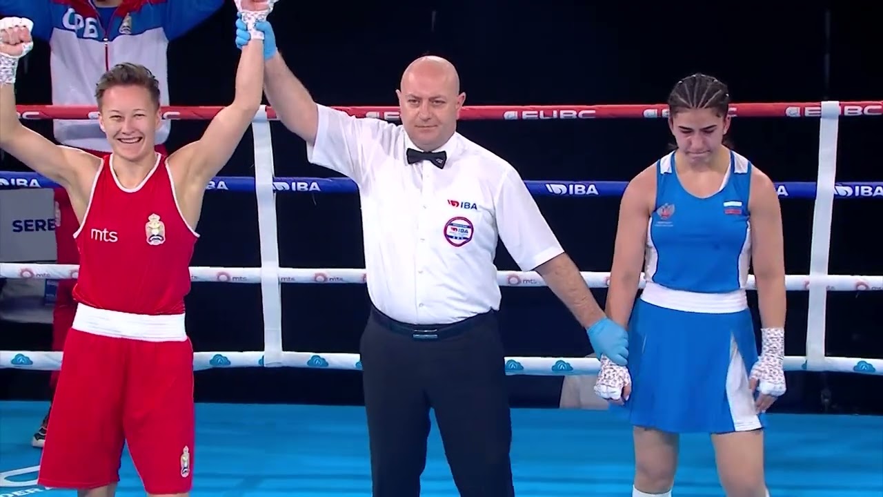 Šampioni Evrope u boksu Sara Ćirković, Natalija Šadrina i Jovan Nikolić