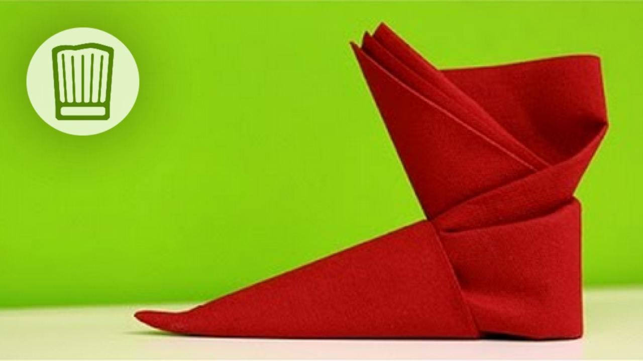 Servietten falten - Der Stiefel - Tischdeko zu Nikolaus - Video-Faltanleitung #chefkoch
