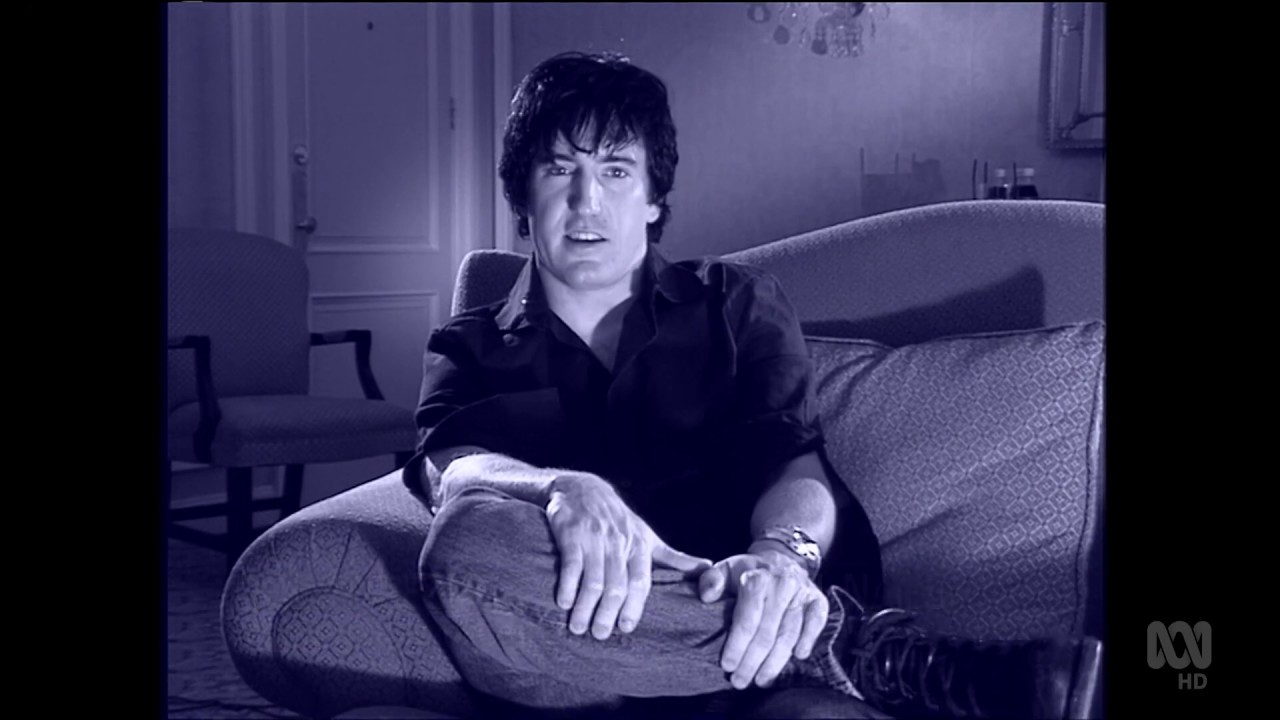 Trent Reznor Hosting Rage - The Dandy Warhols Introduction (HD)