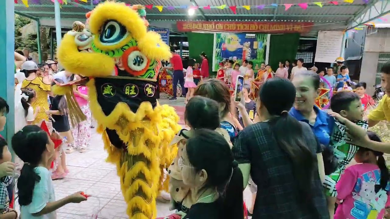 Trung Thu 2025
