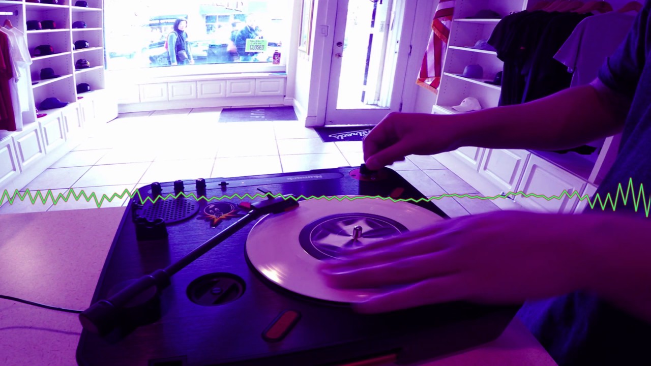 Numark Pt01 Scratch (Headliners x Illtraxx)