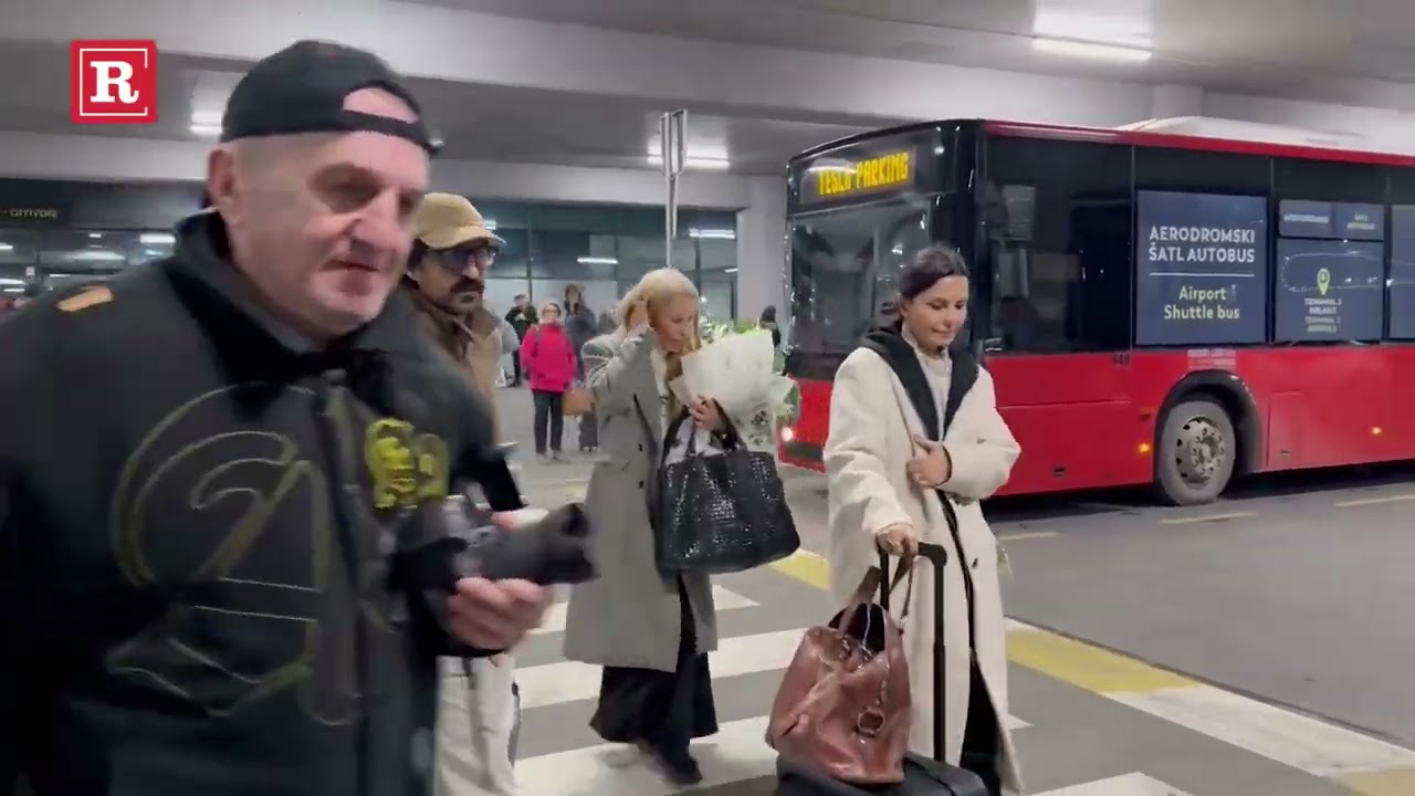 Uhvatili smo Vericu Rakočević sa 35 godina mlađim suprugom Veljkom i ćerkom Elenom Karaman