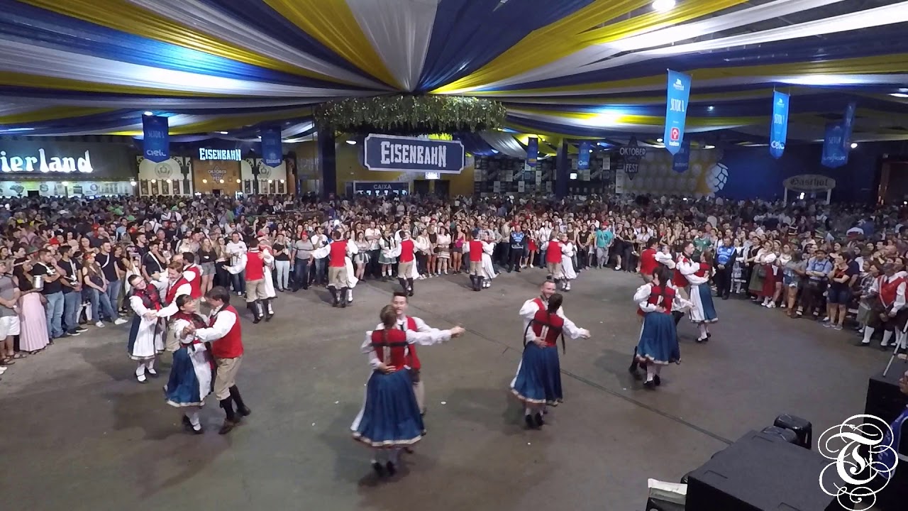 Krawall im Stall  - Grupo Folclórico Alemão Heimatland