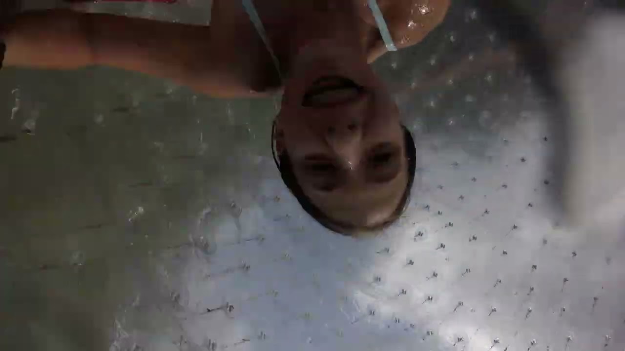 Zorbing Emelia 2nd