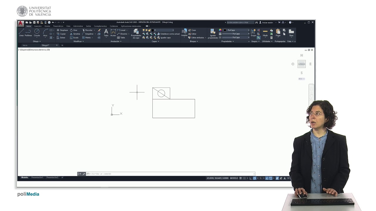 AutoCAD 2020: Desplazamiento y copia de objetos | 20/22 | UPV