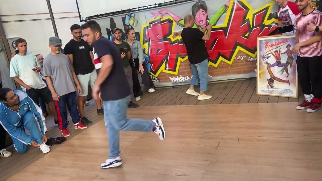 Salidas en la proyección de la película Break Dance