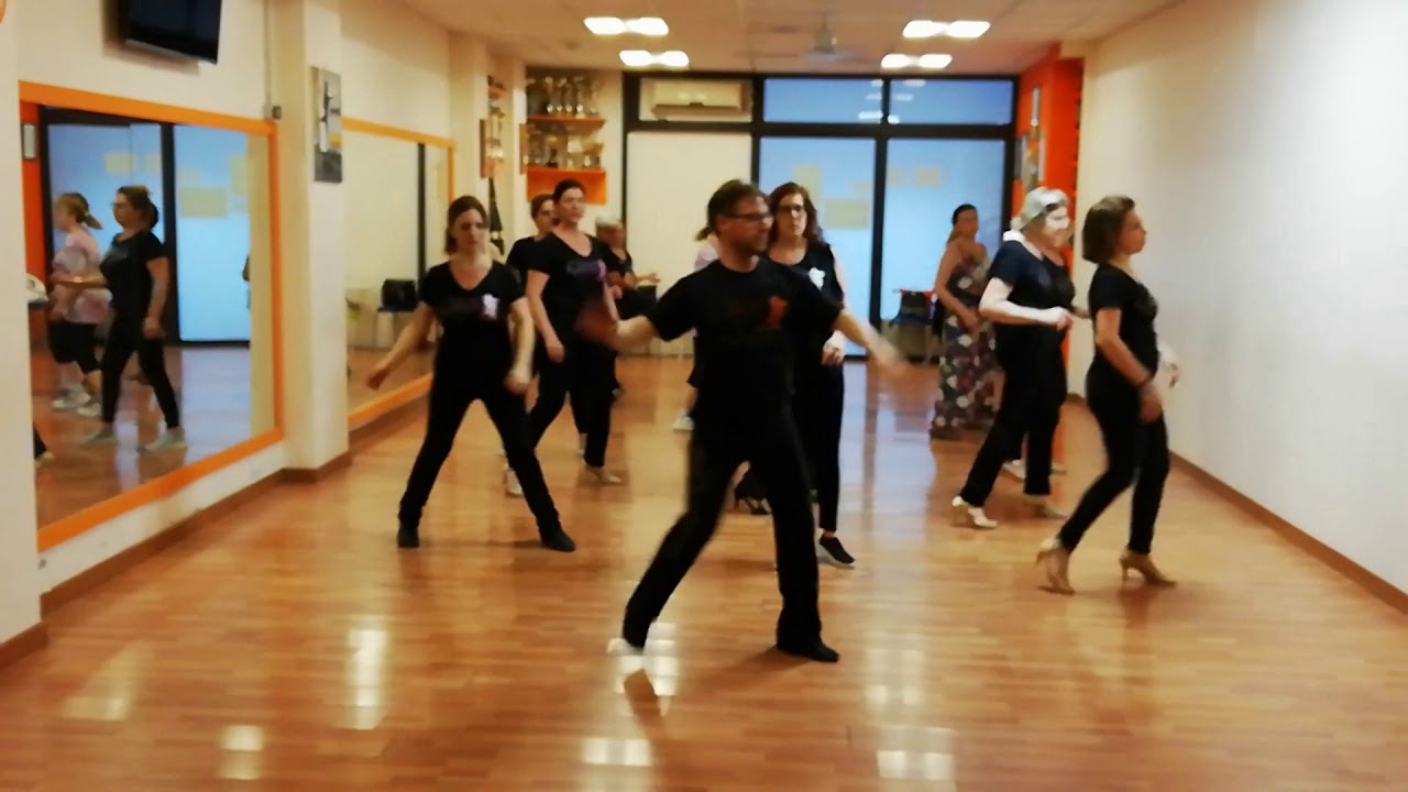 BALLO DI GRUPPO CALMA