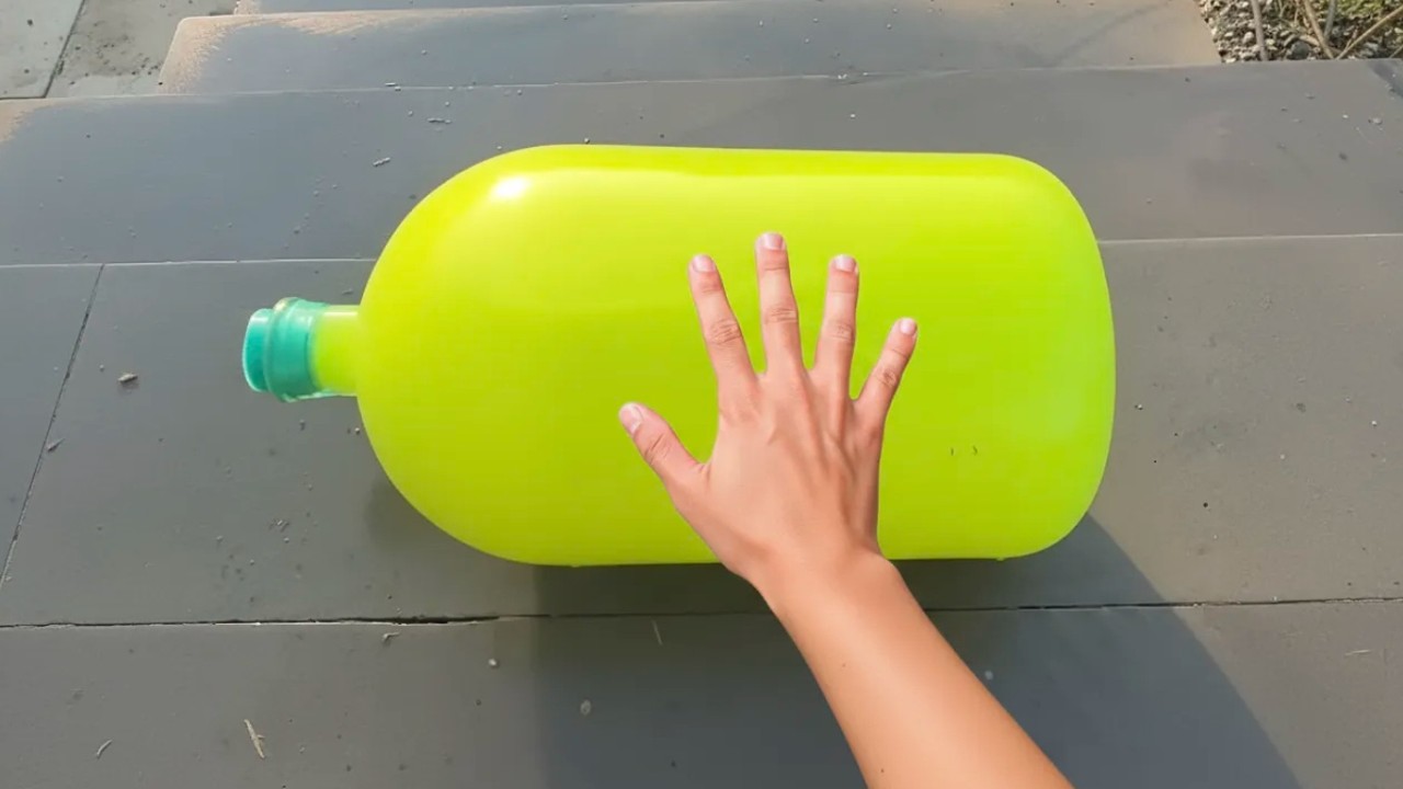 🌈Colorful Bottle is Rolling & Crushing on Stairs 💫Satisfying Glass Breaking ASMR#Pote #BottleRolling