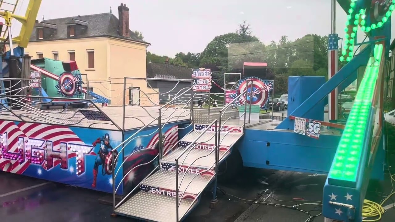 Manège, X-Flight (vue de la caisse) Londinières 2024
