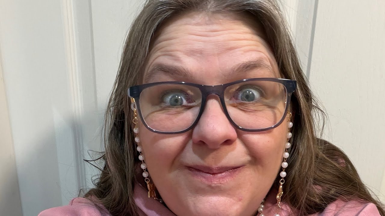 Question time with me and the fam…wholesome.
