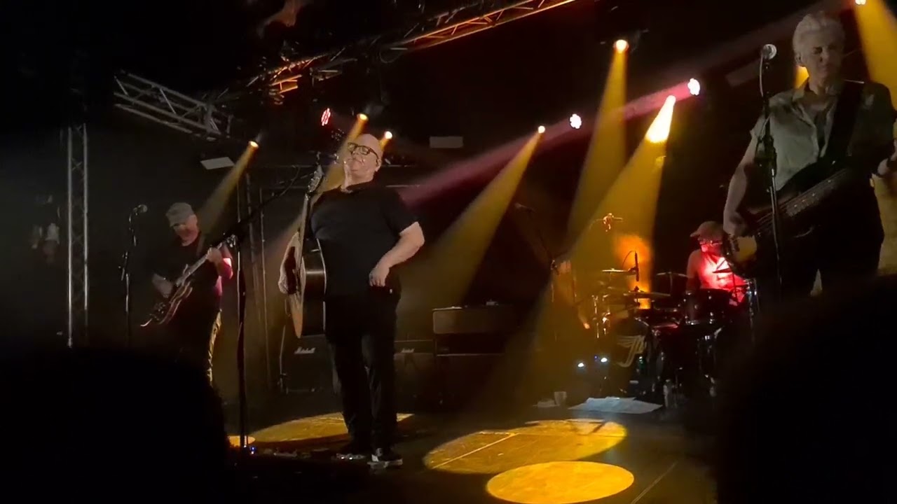 Pixies - Cactus - live @ denAtelier Luxemburg 23.04.2025