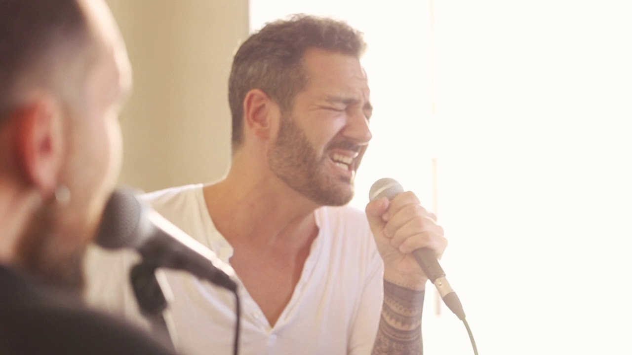 Alejandro Parreño y Cover House - How Deep Is Your Love (Bee Gees)