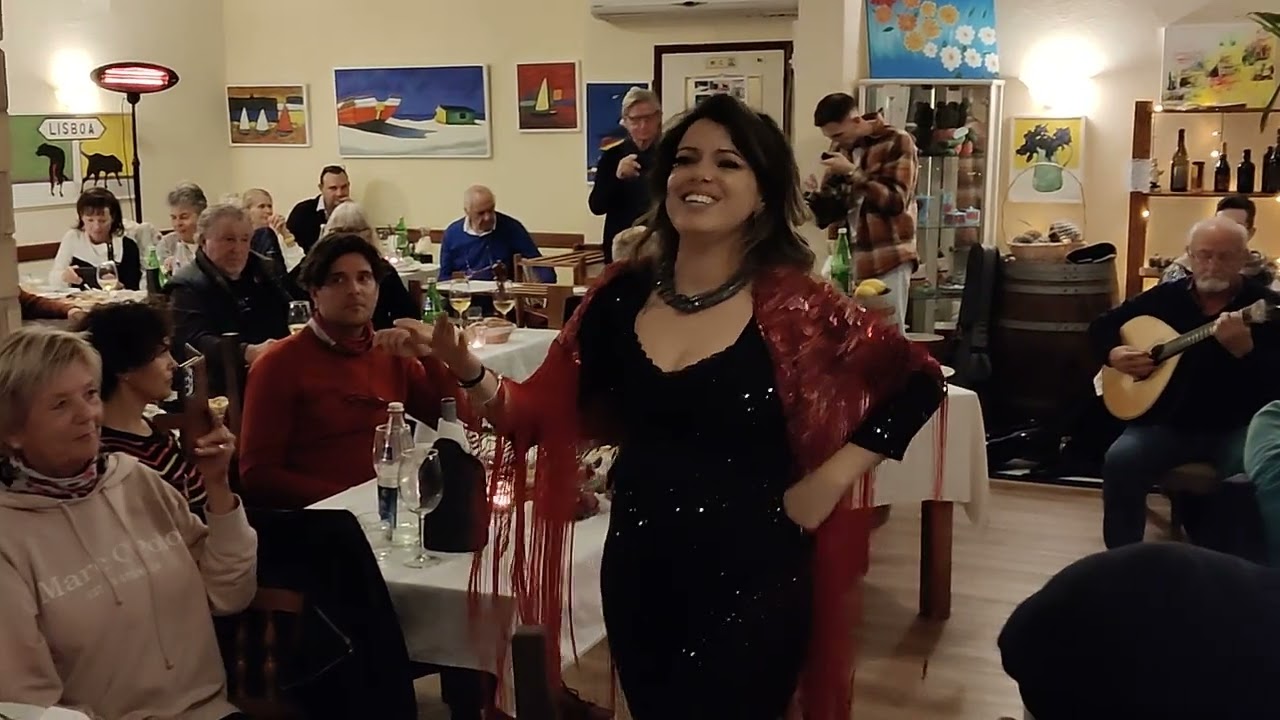 Adriana Marques - A Noite traditional de Fado - Traditioneller Fado Abend