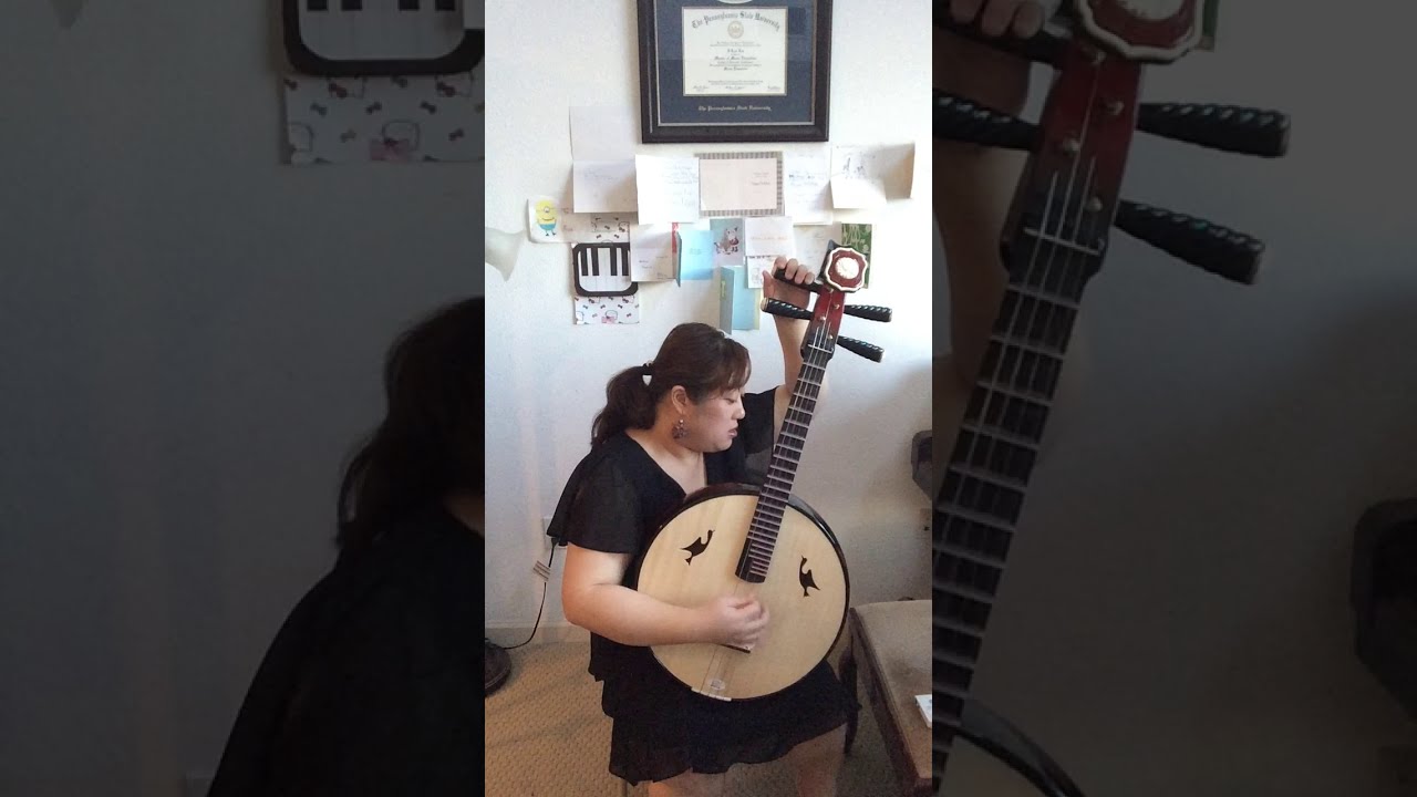 How to do tuning on Chinese lute, Zhongruan