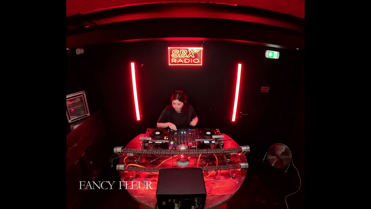 SBX RADIO - FANCY FLEUR