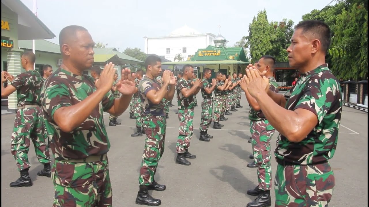 Latihan Bela Diri Taktis Kodim 0101Kota Banda Aceh