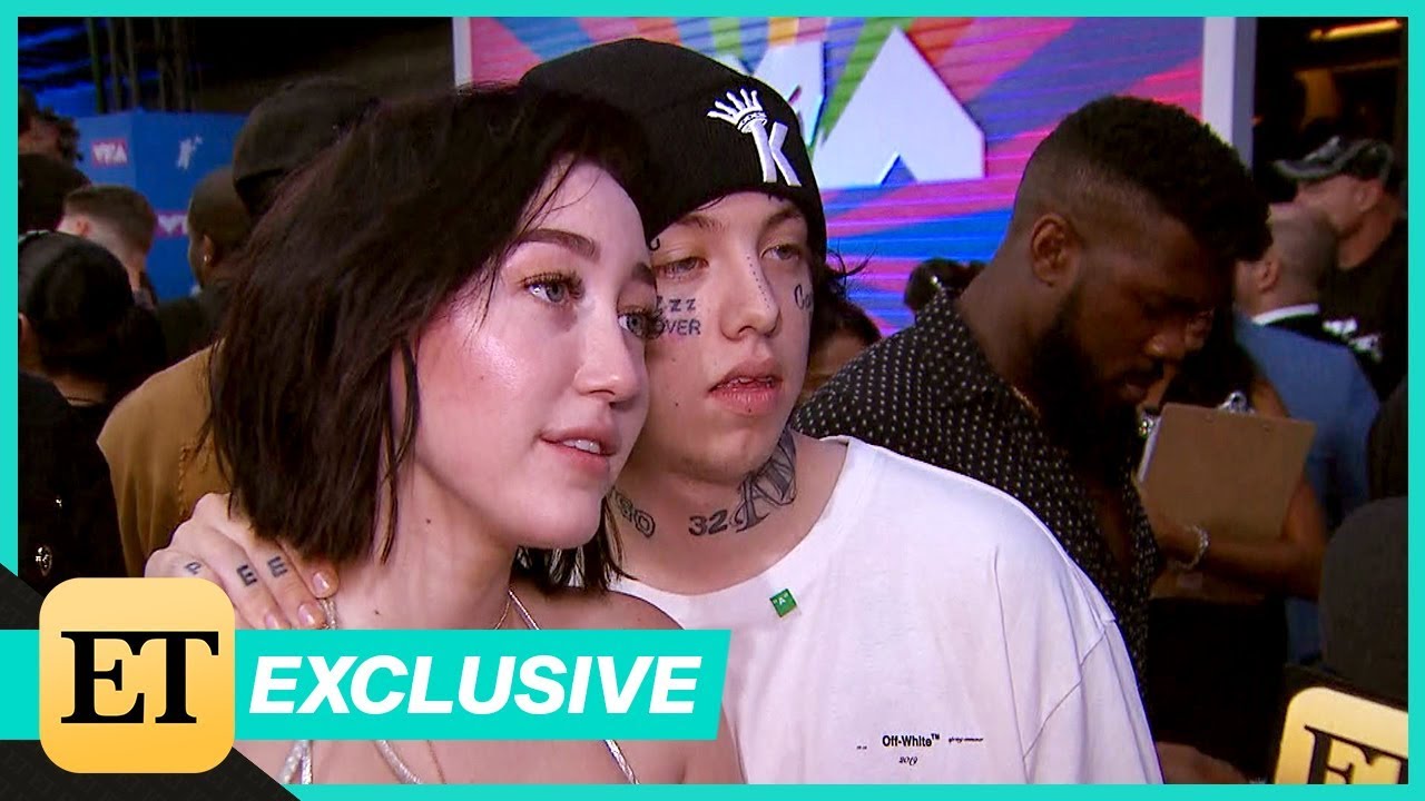 Noah Cyrus Says She's 'In Love' and 'Obsessed' With Lil Xan at VMAs (Exclusive)
