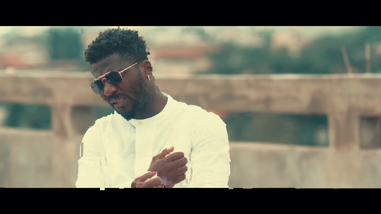 Les Patrons -  Pas ça ( clip officiel )