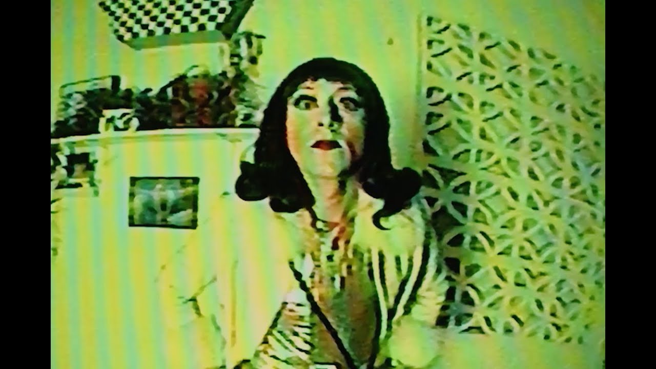 Freak Heat Waves with Cindy Lee  - In A Moment Divine [Mood Hut Records]