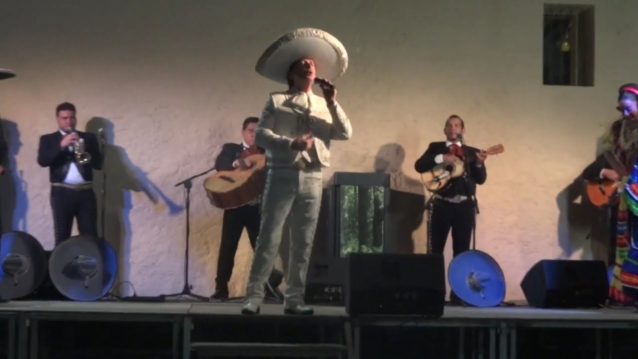 Esos Altos de Jalisco (en vivo) Josep Perez Abuye El Charro Catalan