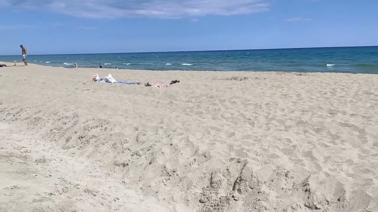 Plaża  i pizza w pobliskiej pizzeria w  Coma-ruga  koło Sant Vicenc de Calders