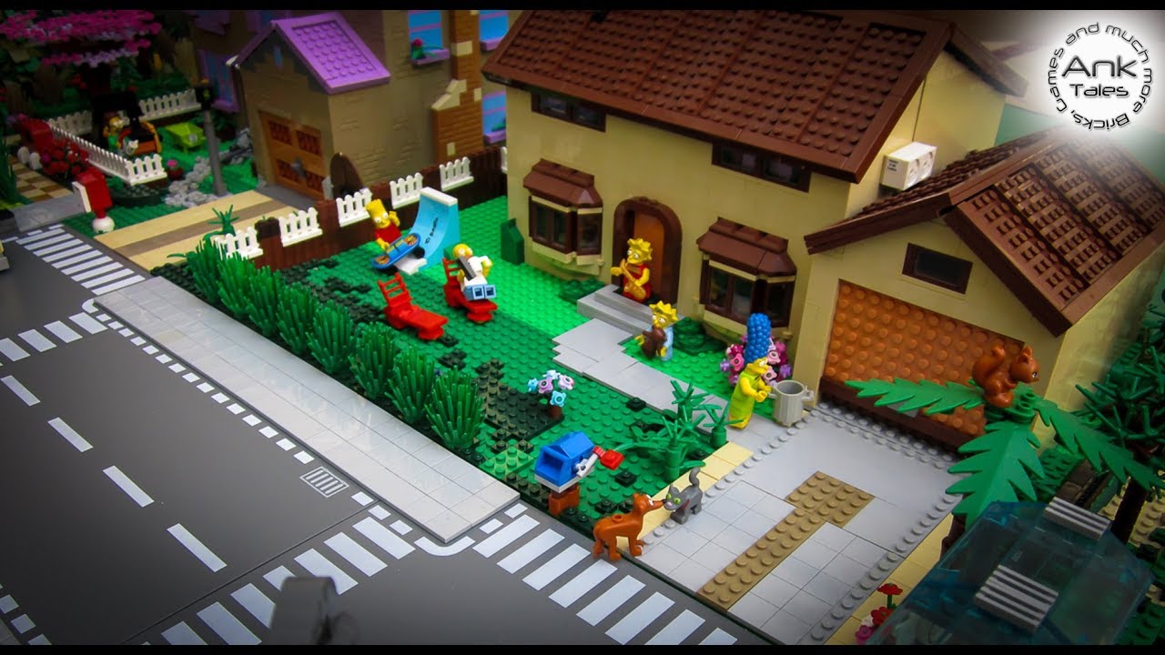 LEGO Simpsons Springfield City MOC - More than 100.000 Bricks