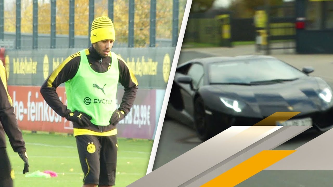 Aubameyang rauscht im Lamborghini ab | SPORT1
