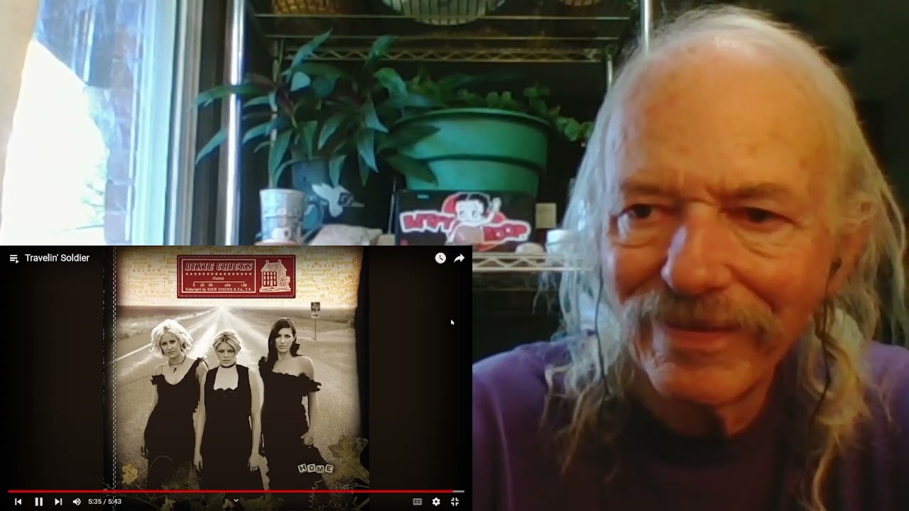 The Dixie Chicks  Travelin' Soldier  REACTION