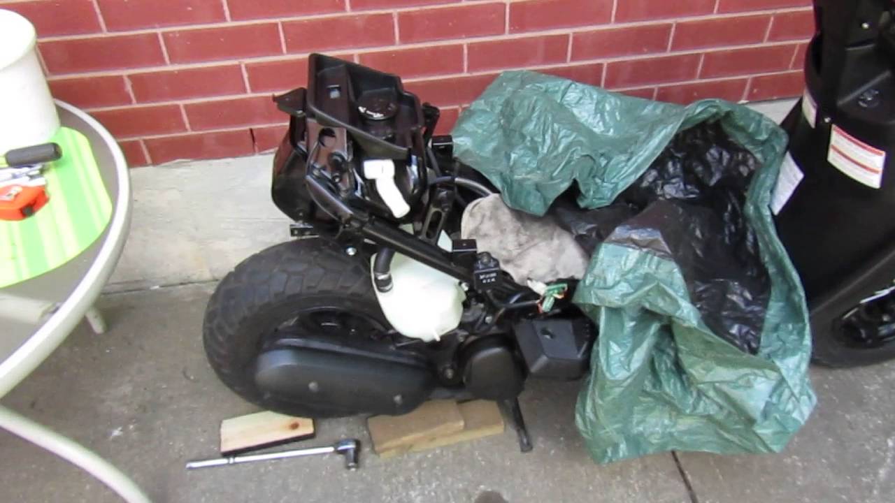 yamaha bw50 oil leak / repair video  #2